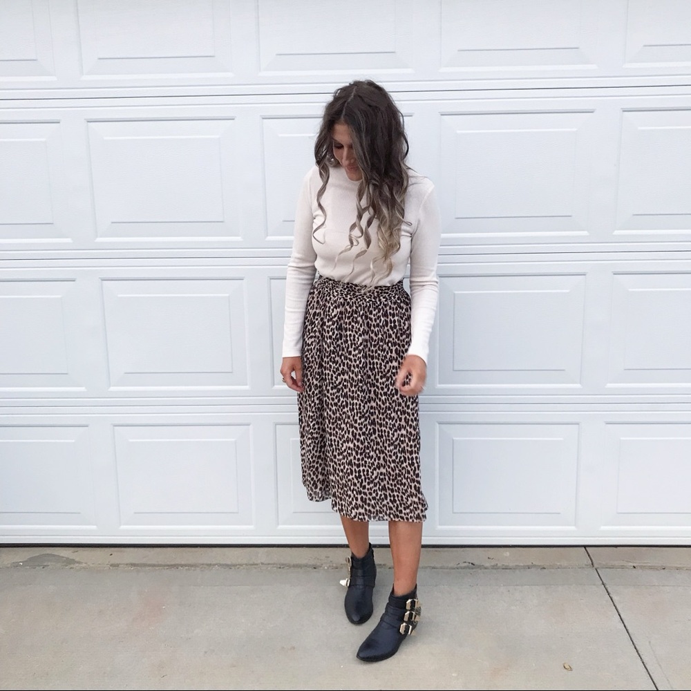 Loft Leopard Print Midi Skirt